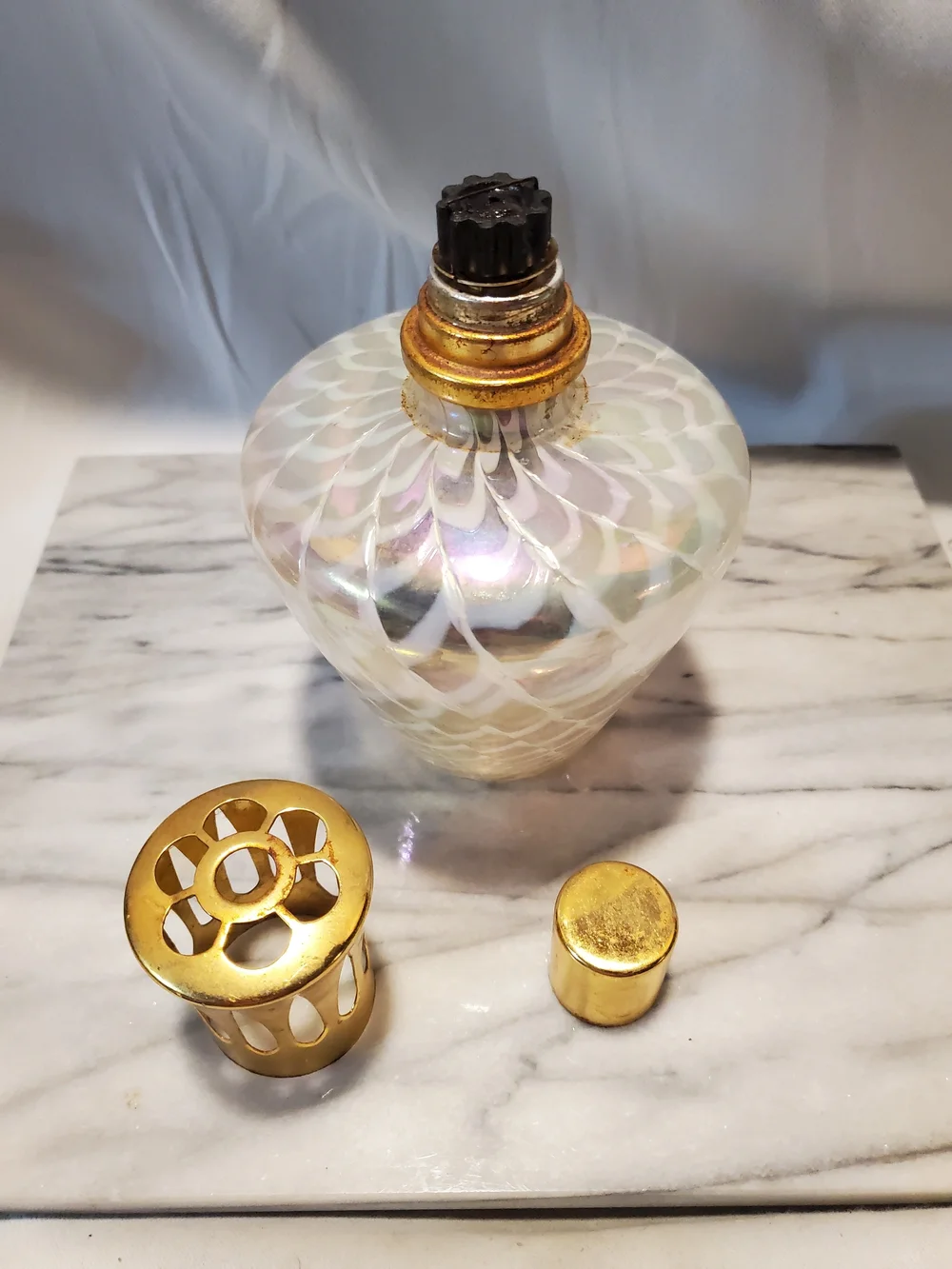 Hand-Blown Opalescent Art Glass Fragrance Oil Lamp, Scentier Style – 6
